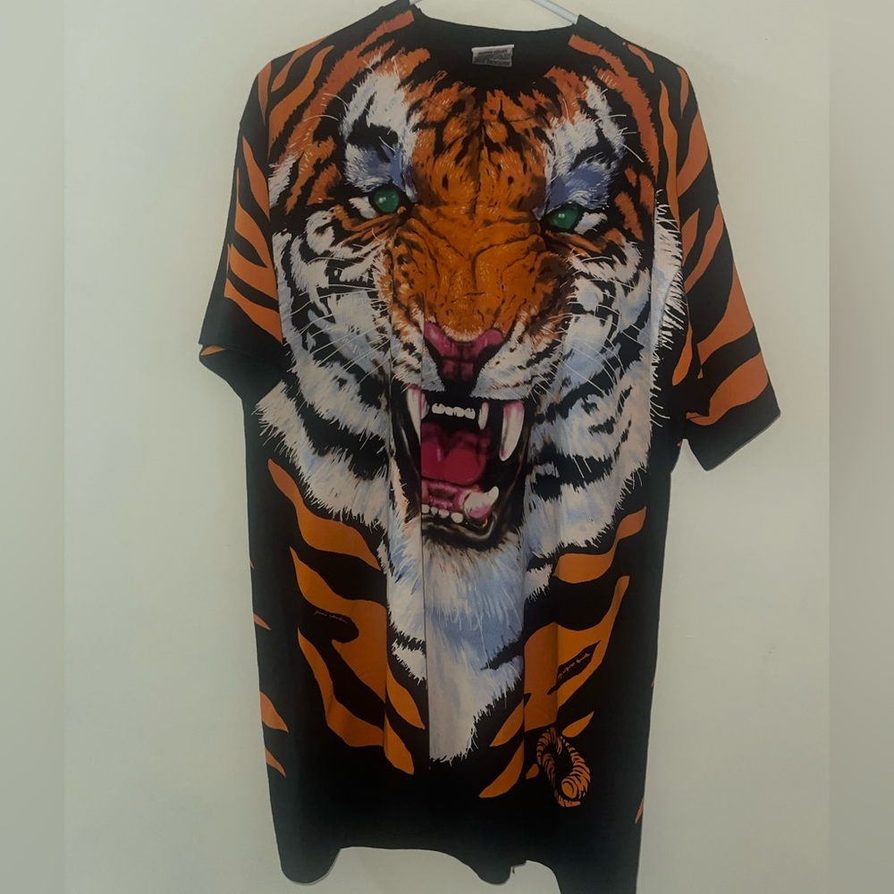 Vintage Liquid Blue Tee
